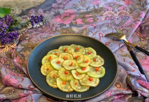 小瓜怎么吃美食,解锁美味新吃法